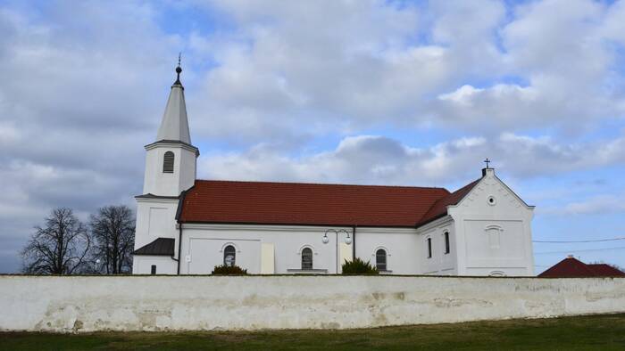 Get to know the sacral monuments of five villages in the Trnava region-11