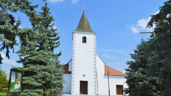 Visit the picturesque part of the Dudvážsky circuit with GoSlovakia-12