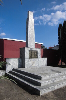 Monument to the fallen in I. and II. world war-4