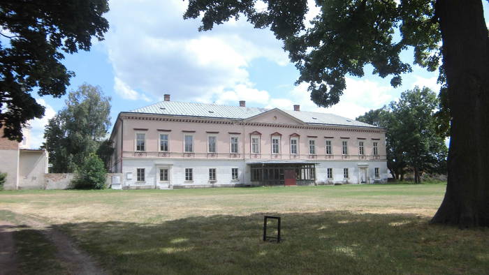 Herrenhaus in Voderady-4