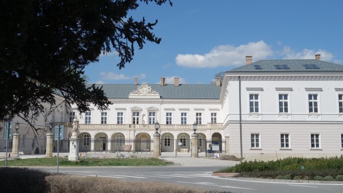 Herrenhaus in Voderady-1