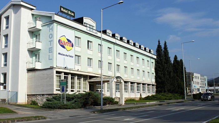 Hotel Kras-10
