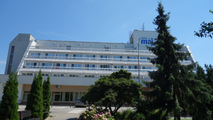 Hotel Máj-2