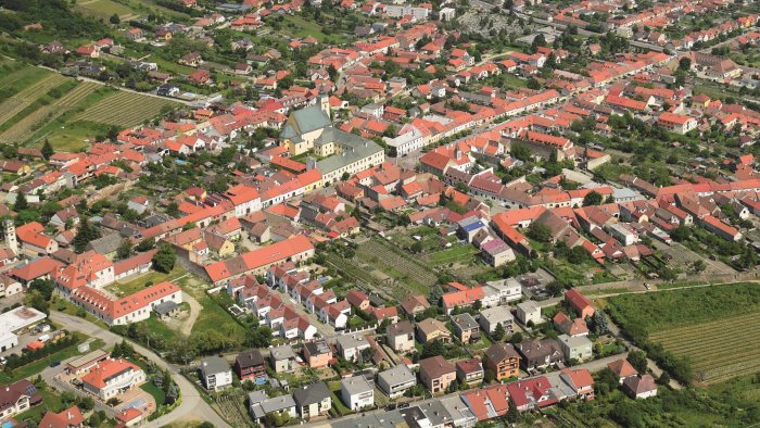 Stadt Svätý Jur-2
