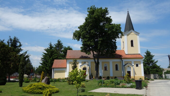 Kostol sv. Prokopa - Cífer, časť Jarná-3