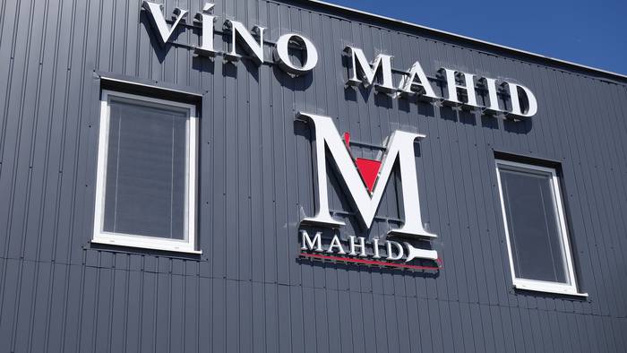Víno Mahidol - vinotéka a prodejna-3