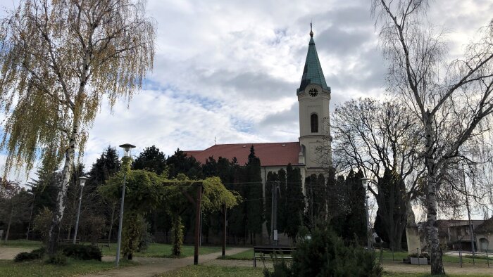 Pfarrkirche St. Franz von Assisi-1