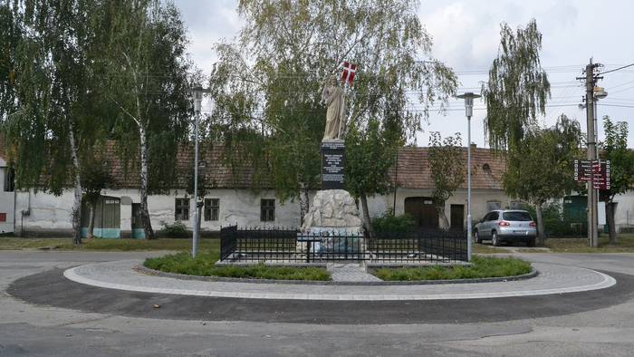 The village of Červeník-5