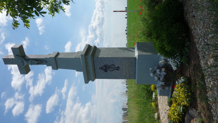 Cross on the old Ružindol road-4