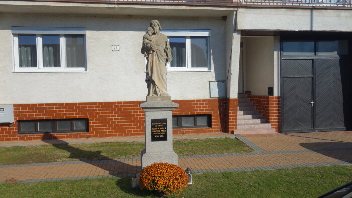 Statue of St. Jozefa- Pavlice-1