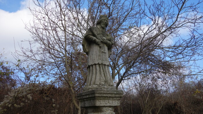 szobor Szent Ján Nepomucký a kerületben - Trstín-1