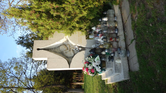 Pomník nenarozených dětí- Križovany nad Dudváom-2