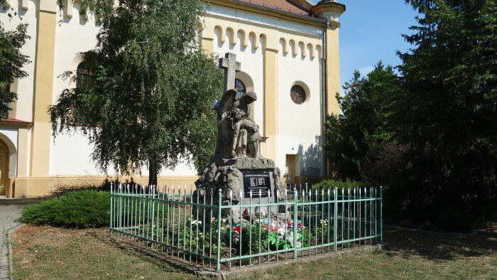 Monument to fallen soldiers Jablonec-1