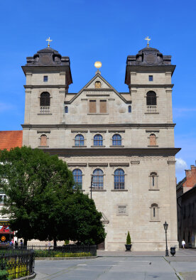 Kostel Nejsvětější Trojice (premonstráti, maďarský)-3