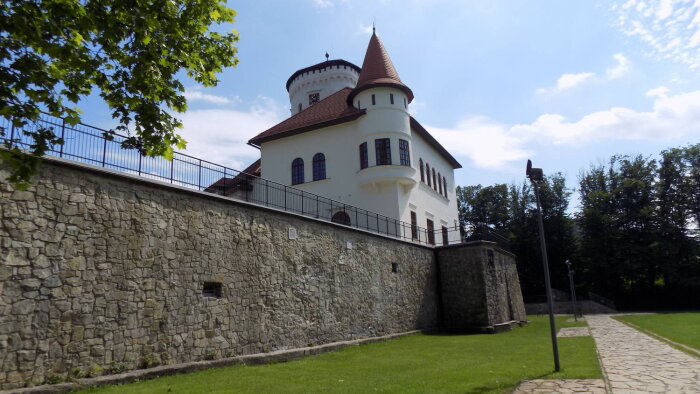 Burg Budatin, Zilina-5