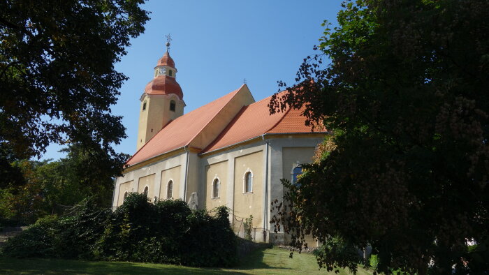 Kirche St. Martina z Tours - Suchá nad Parnou-2