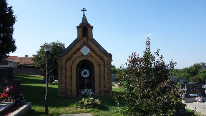 Kapelle des Heiligen Kreuzes - Suchá nad Parnou-3