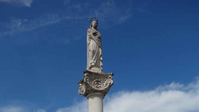 Statue der Jungfrau Maria - Vistuk-2