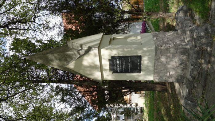 Monument to J. Holček - Budmerice-3