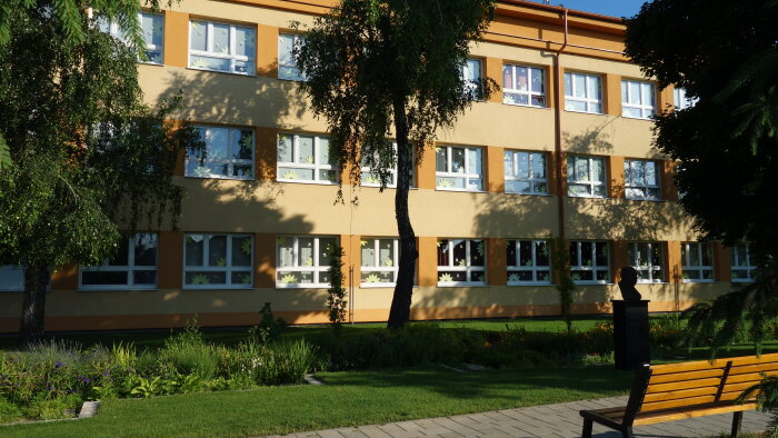 Základní škola, Zeleneč-2